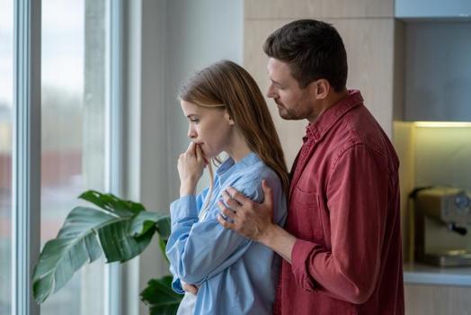 Erkeklerin yıllar geçse de hafızasından silemediği 10 kadın tipi: İz bırakanlar neden unutulmuyor?)