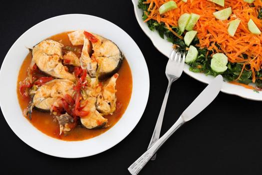 Eve sinen balık kokusunu yok ediyor! 1 dal yakmak yeterli: Balık kokusundan eser bırakmıyor)