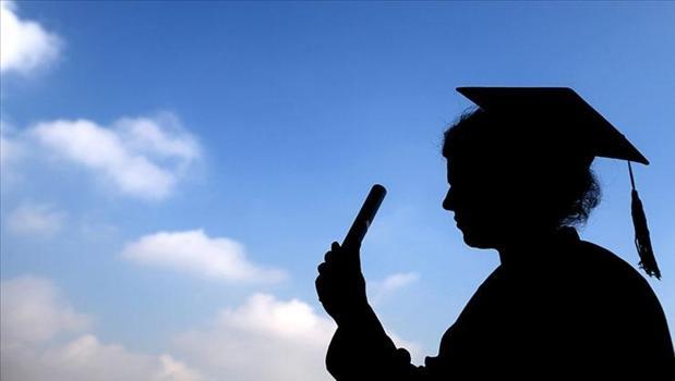 Üniversitenin 3 yılda bitirilebilmesine ilişkin uygulama hayata geçiriliyor)