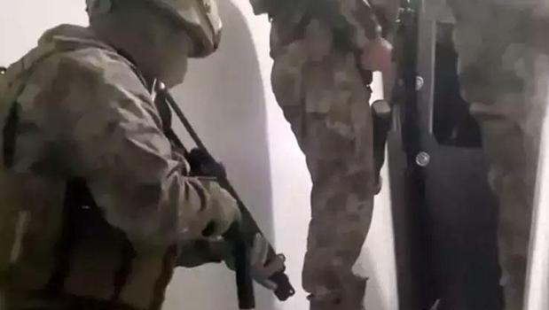 'Daltonlar' suç örgütüne yönelik operasyonda 4 şüpheli tutuklandı)