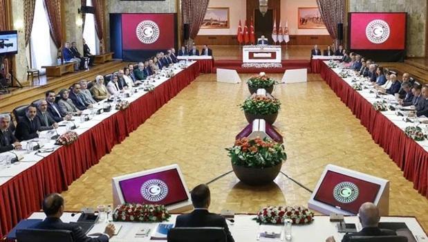 MHP'den İmralı'ya gidecek isim belli oldu)