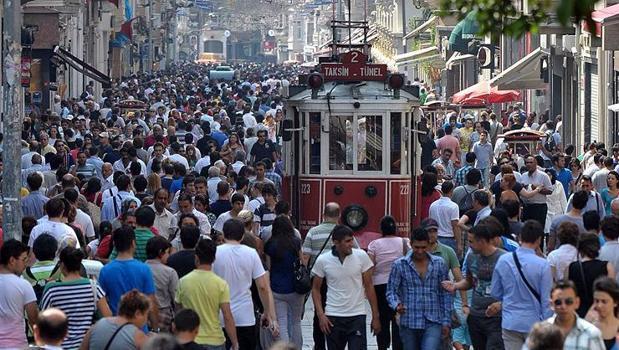 Türkiye'nin yeni nüfusu açıklandı!)