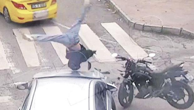 Trafikte korkutan bilanço! Günde 1850 kaza 7 can kaybı)