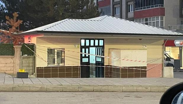 Afşin'de cami tuvaletinde silahlı saldırı: 1 kişi yaralandı)