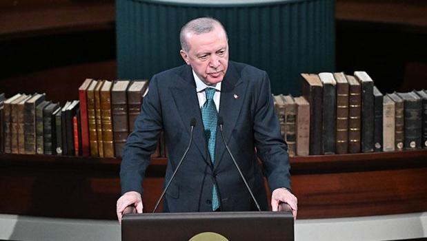 Cumhurbaşkanı Erdoğan, Papa 14. Leo ile Millet Kütüphanesi'nde davetlilere hitap etti)