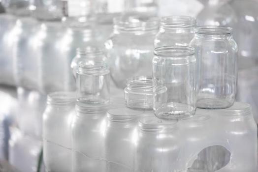 Uzmanlardan şaşırtan uyarı: Boş cam kavanozları evde tutmayın! Nedenini öğrenince bir daha biriktirmeyeceksiniz)