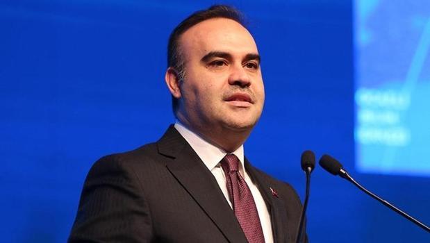 Bayraktar Kızılelma'dan tarihi başarı! Bakan Kacır duyurdu: Göklerde ve ötesinde tam bağımsız Türkiye!)