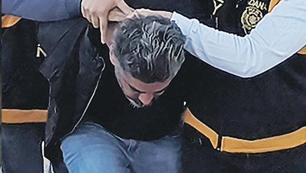 Sahte yazar meğer suç makinesiymiş)