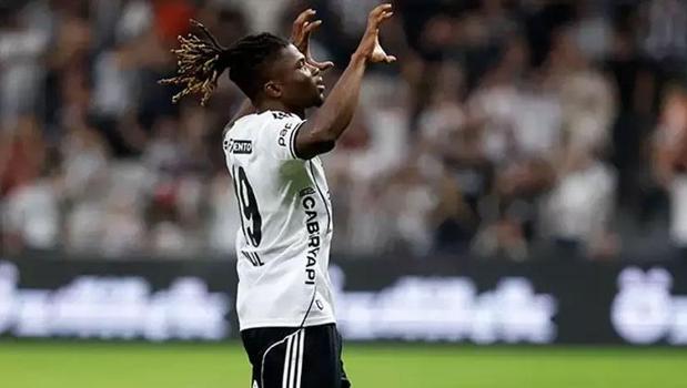 Beşiktaş'tan El Bilal Toure kararı! Harekete geçildi)