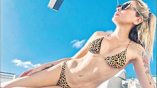 Okyanusta macera dolu yolculuk)