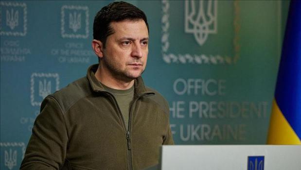 Zelenskiy "olayların her türlü gelişmesine" hazır olduklarını belirtti)