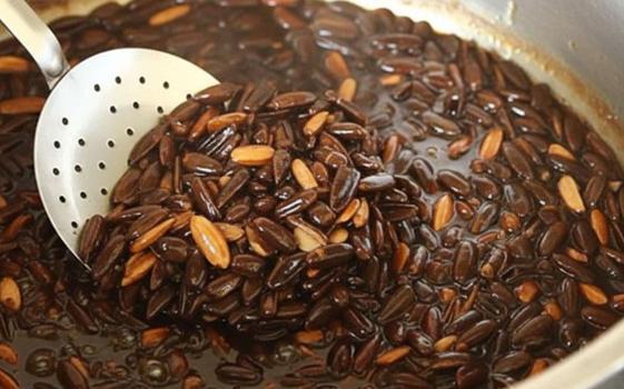 Kış pazarlarının yeni yıldızı: Kestane alamayanlar ona koşuyor! Kilosu 50 TL' den satılıyor)