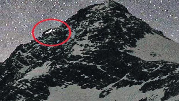 Sevgilisini donmaya terk etti)