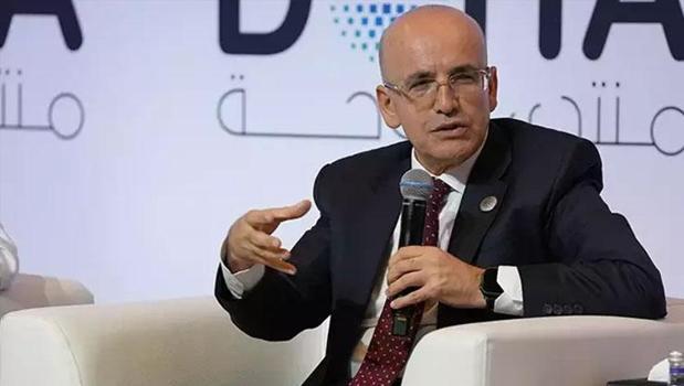 Bakan Şimşek, ekonomideki kazanımları kalıcı hale getirmek için yapısal dönüşümün önemine işaret etti)