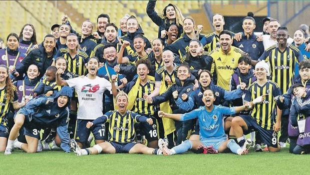 Derbide zafer Fener’in)