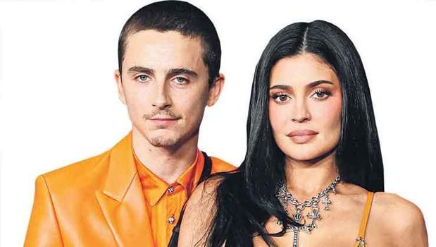 Ters köşe yapıp düşman çatlattılar)