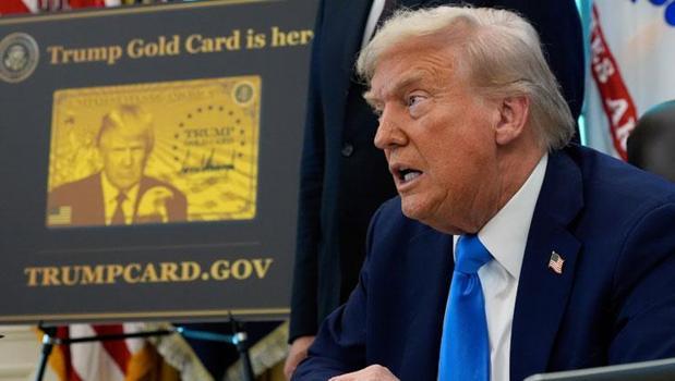 ABD’de ‘altın kart’ dönemi! Trump resmen duyurdu)