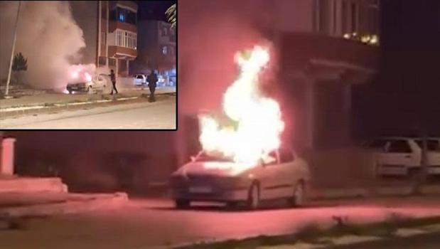 Amasya’da seyir halindeki otomobil alevlere teslim oldu)