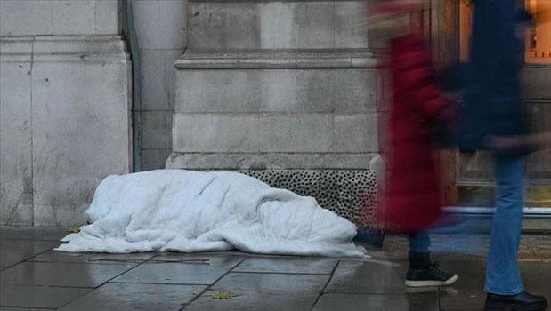 Londra’da kriz tavan yaptı! Her 18 kişiden 1’i evsiz)