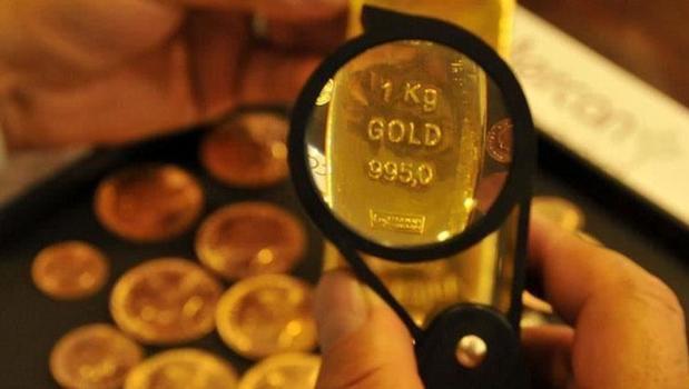 Altın fiyatları uçuşa geçti! Dev bankadan 2026 için çarpıcı tahmin...)