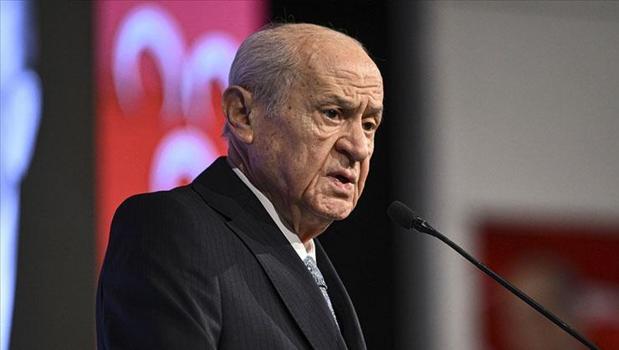 MHP Lideri Bahçeli Venezuela'daki gelişmelerle ilgili açıklama yaptı: '15 Temmuz ile birebir aynı')