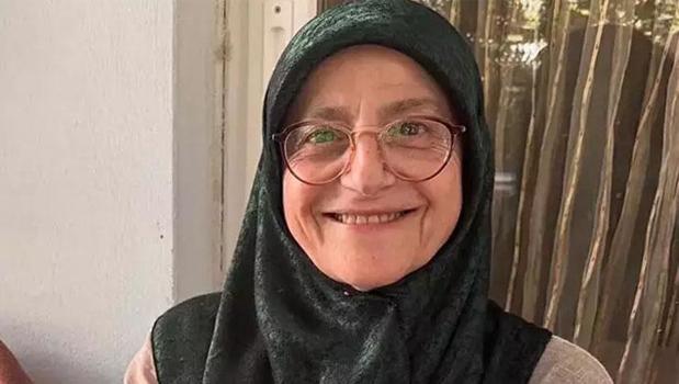 İzmir'de kamyonet çarpmıştı! 68 yaşındaki kadın kazadan 2 gün sonra hayatını kaybetti)