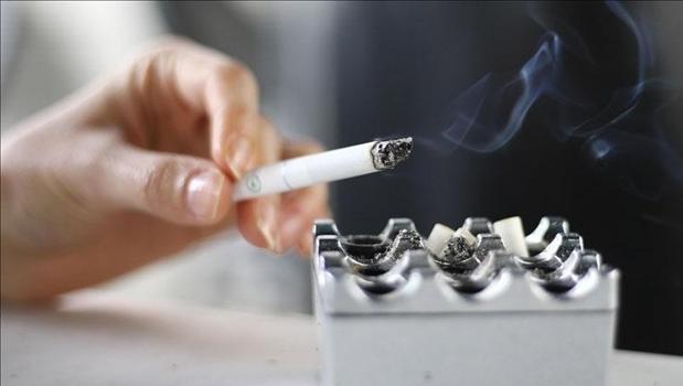 Tiryakilere kötü haber! Kapalı alanda sigaraya yeni düzenleme geliyor)