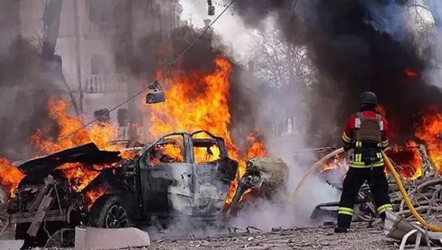 Rusya'dan dev misilleme! Ukrayna'daki enerji ve askeri tesisleri vurduk)