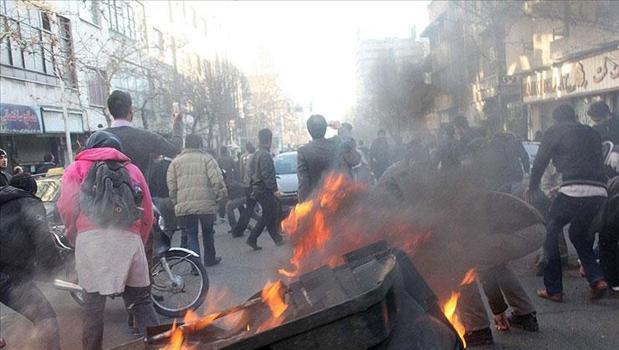 Trump: "İran yönetimi çok büyük bir şekilde bedelini ödeyecek")