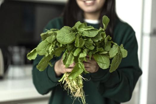 Ispanağı, domatesi unutun! İşte vitamin deposu olarak dünyanın zirvesine oturan o süper besin)