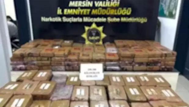Mersin Limanı'nda 298 kilo kokain ele geçirildi)