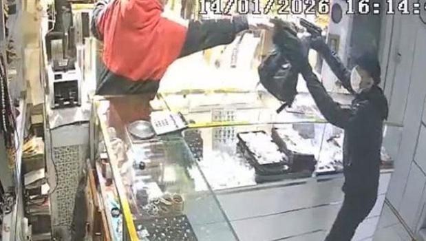 1 dakikada 3 milyonluk soygun)