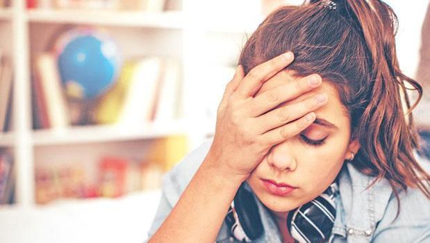 Z Kuşağını Anlama Kılavuzu: Sosyal medya çocukların özgüvenini yok ediyor)