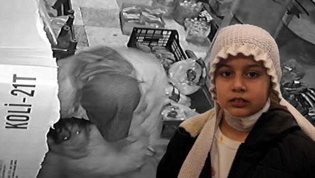 11 yaşındaki Hüda'ya bıçaklı saldırı: Hayatını boynundaki atkı kurtardı)