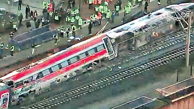 Yeni ray faciası: 39 ölü)