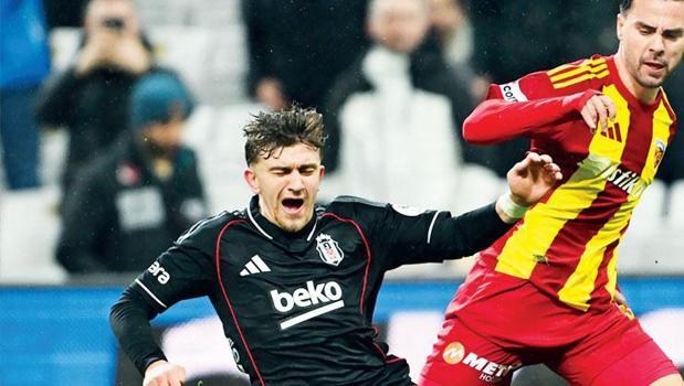 Beşiktaş’ta buzu Toure eritti)