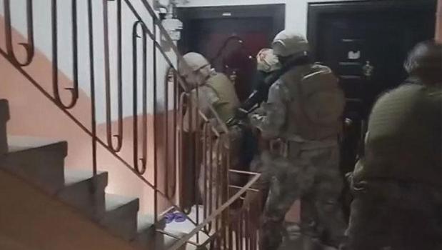 İstanbul'da kabus evi! Her şey bir telefonla başladı: 'Almazsan sana sıkacağım')