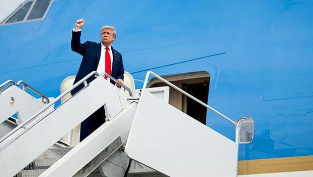 Trump, Davos'ta Danimarka'ya tehditler savurdu: 'Grönland'ı vermezseniz unutmayız')