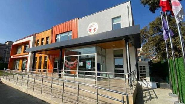 Valilikten İBB kreşinde darp ve istismar iddiasına ilişkin soruşturma)