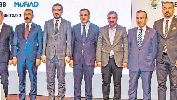 Depremin yaraları e-ticaretle sarılıyor)