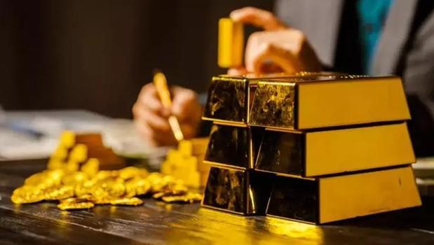 Altın fiyatları için UBS'ten dikkat çeken tahmin: Hedef 6 bin 200 dolar mı?)