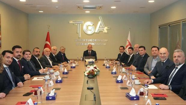 TGA’nın yeni yönetimi Kültür ve Turizm Bakanı Mehmet Nuri Ersoy’un katılımıyla ilk toplantısını yaptı)