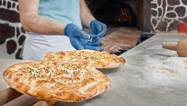 Türkiye genelinde Ramazan pidesi fiyatı belli oldu! 1 pide kaç lira?)