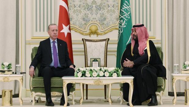 Cumhurbaşkanı Erdoğan, Suudi Arabistan Veliaht Prensi Selman ile görüştü)