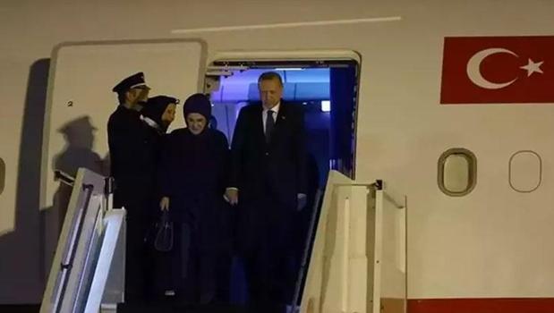 Cumhurbaşkanı Erdoğan, Mısır ziyaretini tamamlayarak yurda döndü)