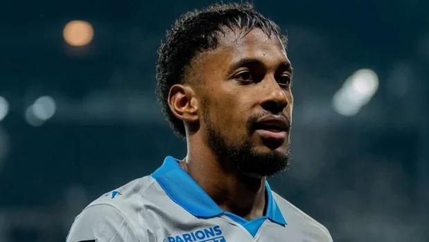 Beşiktaş'tan sürpriz transfer! Fransa’dan imza için geliyor)