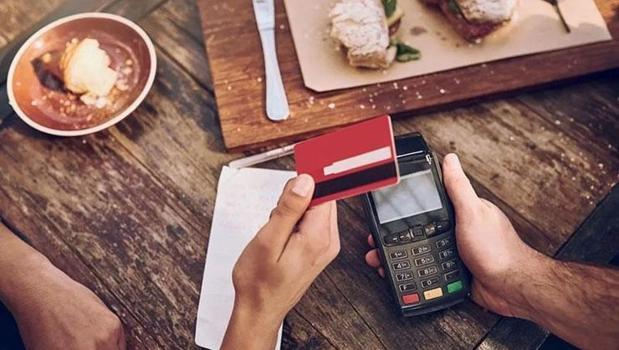 Restoranda kuver bitti: POS cihazında ‘gönüllü bahşiş’ dönemi)