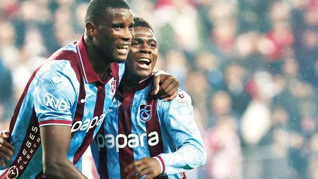 Fırtına 3'e demir attı)