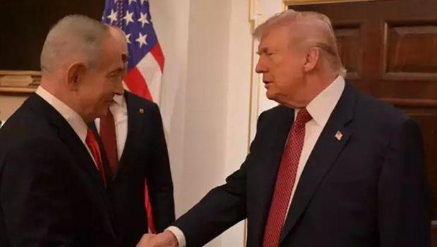 Beyaz Saray’da kritik zirve! Netanyahu ile görüşen Trump’tan İran’a ‘Gece Yarısı Çekici’ hatırlatması)