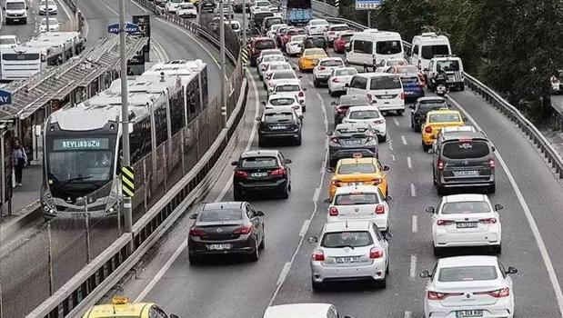 İBB'den toplu ulaşıma yüzde 20 zam talebi)